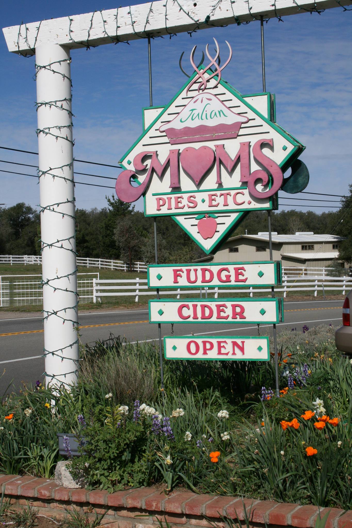 Mom's Pie House Julian, CA Orange Book
